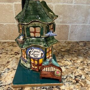 Charming Green and Gold Candle Holder